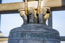 15.10.2024 Sanierung des Kreuzes vor der Kirche